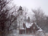 Erie lighthouse in a blizard  Erie lighthouse near Erie, Pa. USA durring a blizard : Erie, Erie Lighthouse, Landscape, Winter, neige, pennsylvanie, phare, usa